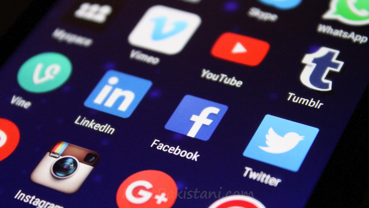 Social Media Mobile Icons